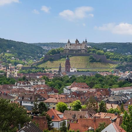 Dnd Design Loft I 170Qm I Parken I Balkon I Workstation I Netflix I Kaffee I Waschmaschine I Trockner I Xbox I Ausblick Apartment Wurzburg Bagian luar foto