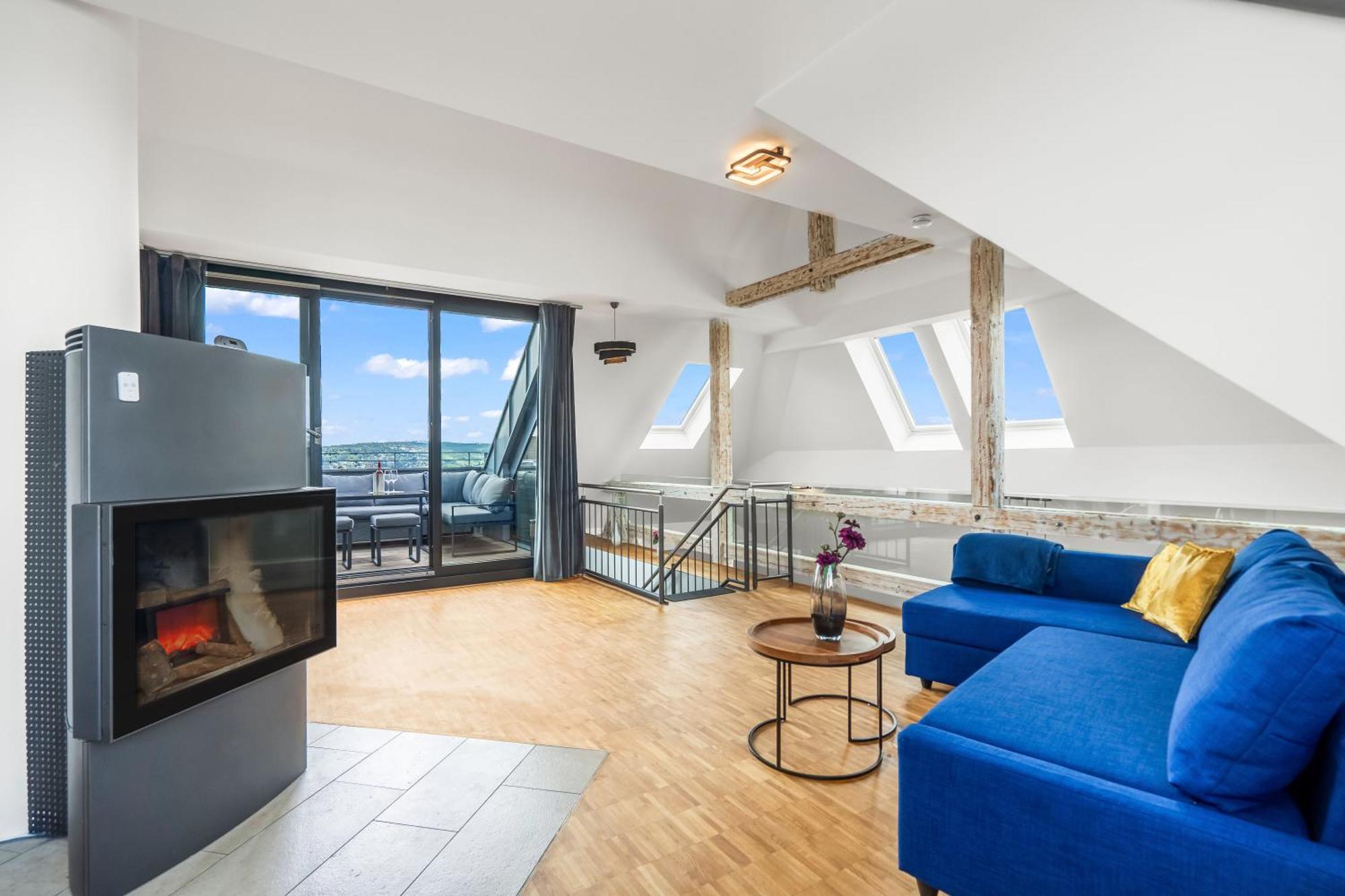 Dnd Design Loft I 170Qm I Parken I Balkon I Workstation I Netflix I Kaffee I Waschmaschine I Trockner I Xbox I Ausblick Apartment Wurzburg Bagian luar foto