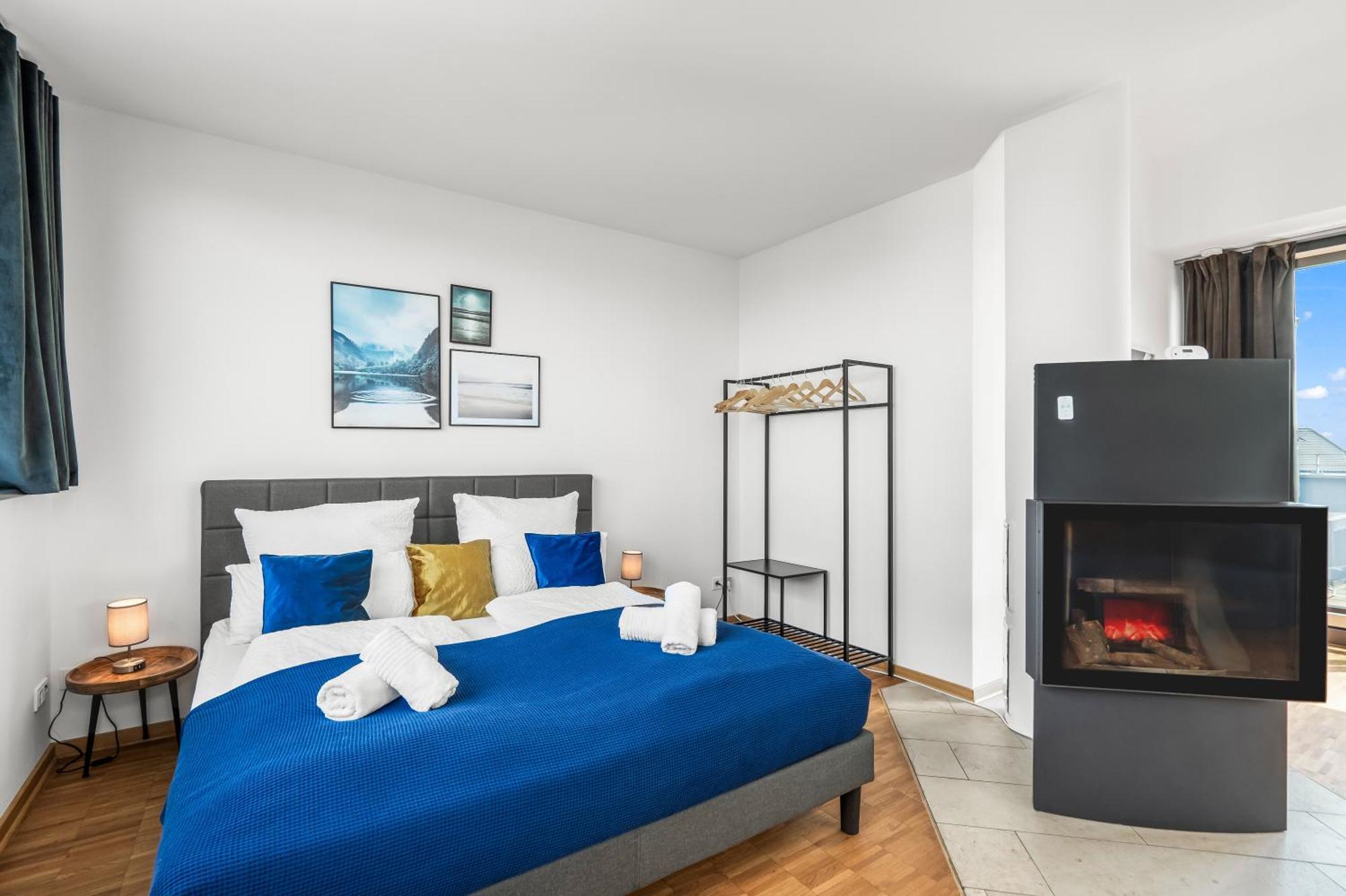 Dnd Design Loft I 170Qm I Parken I Balkon I Workstation I Netflix I Kaffee I Waschmaschine I Trockner I Xbox I Ausblick Apartment Wurzburg Bagian luar foto